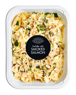 Farfalle with smoked salmon